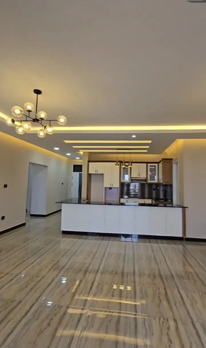 Yibe real Estate