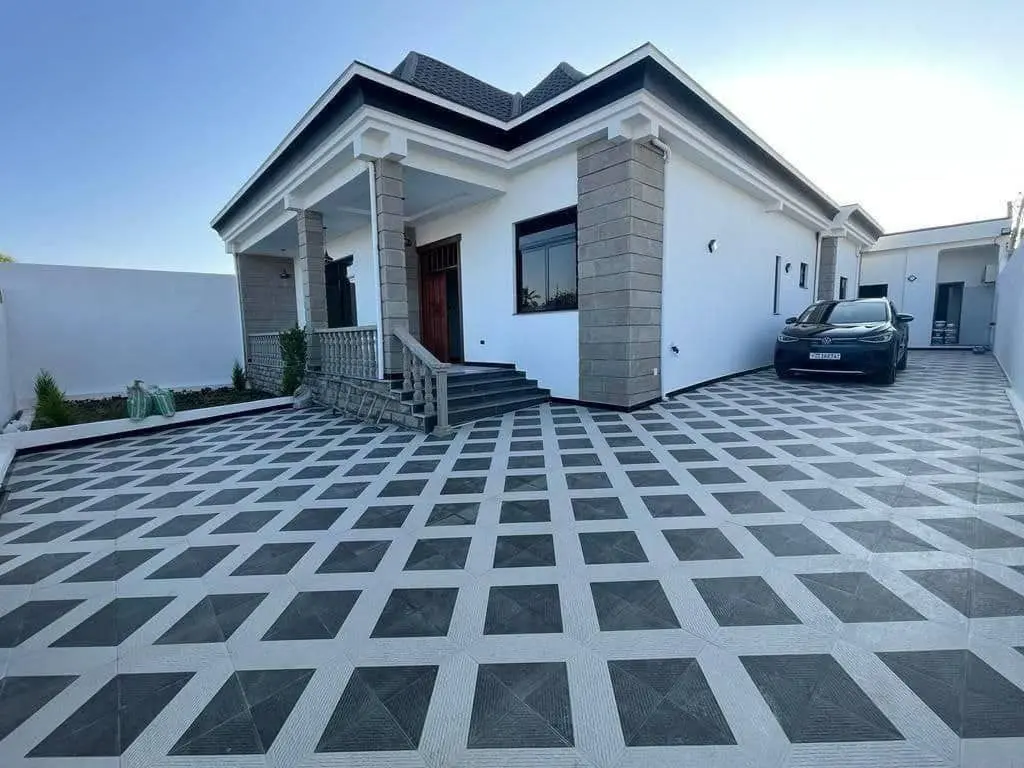 በአስቸኳይ የሚሸጥ ቪላ | Urgent Villa for Sale in Kotebe, Addis Ababa