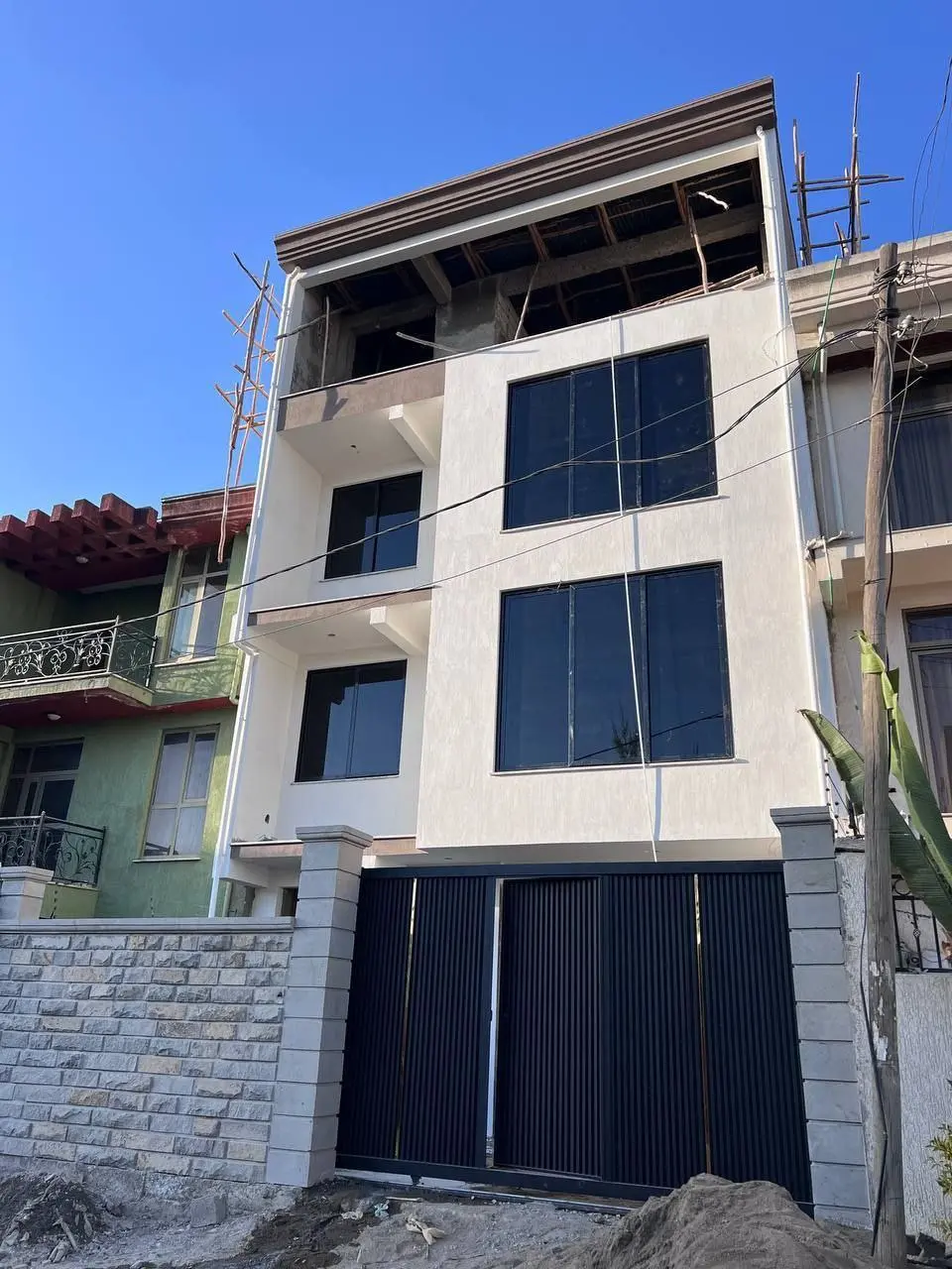 በአስቸኳይ የሚሸጥ ዘመናዊ G+3 ቤት | Urgent Modern G+3 House for Sale in Ayat, Addis Ababa