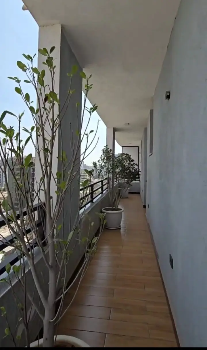 Yibe real Estate