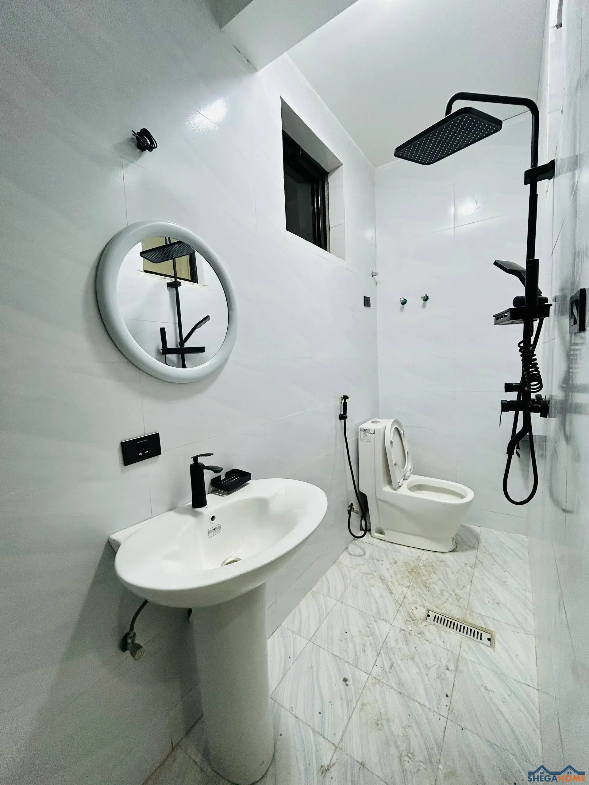 Furnished 4 new 175m² apartments for rent in Ayertena Kolfe